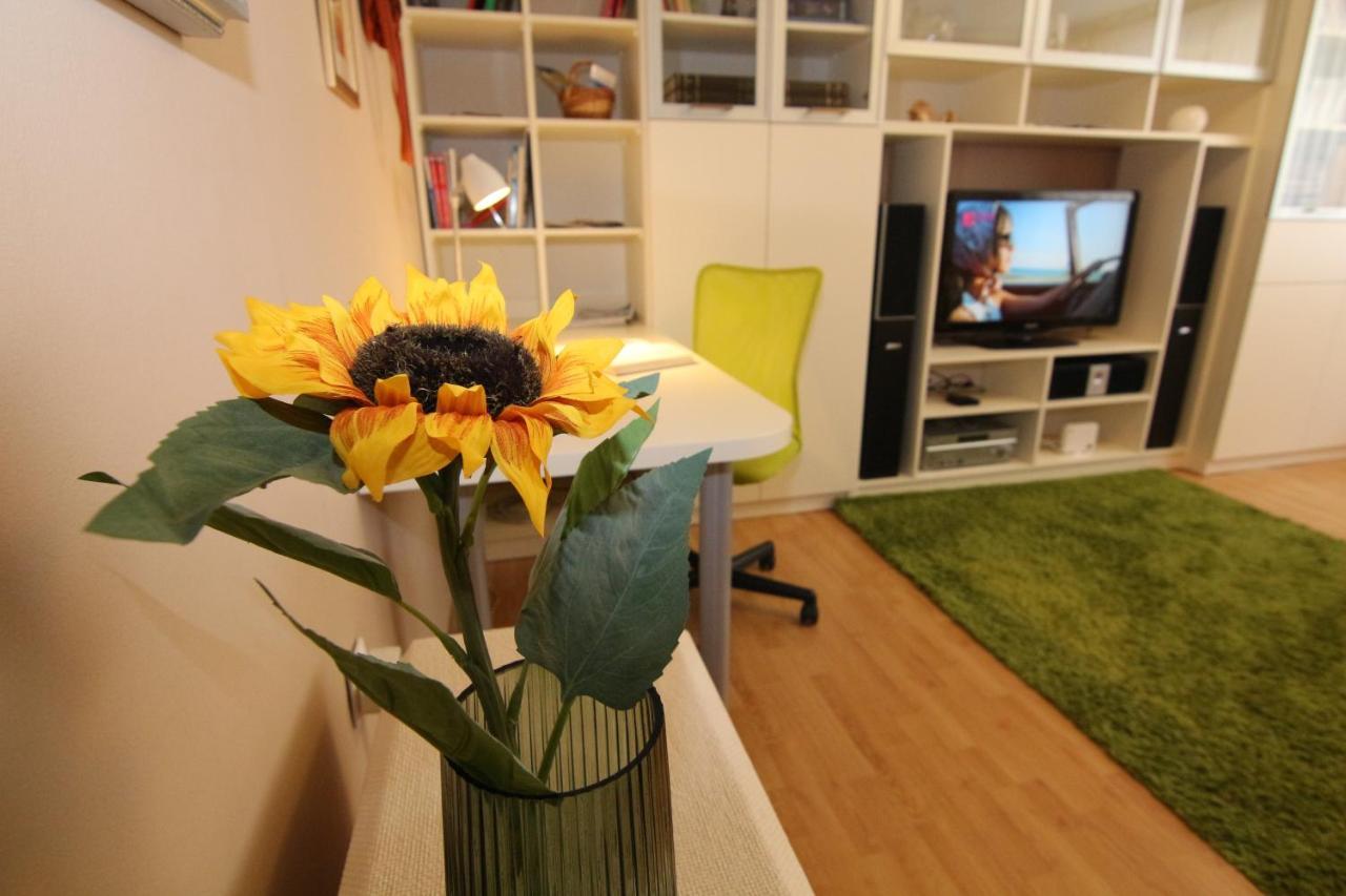 Fast Friend - Cozy Apartment In The Center With Private Garage Rijeka Exterior photo